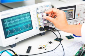 habilitations électriques pour les métiers de l'électronique